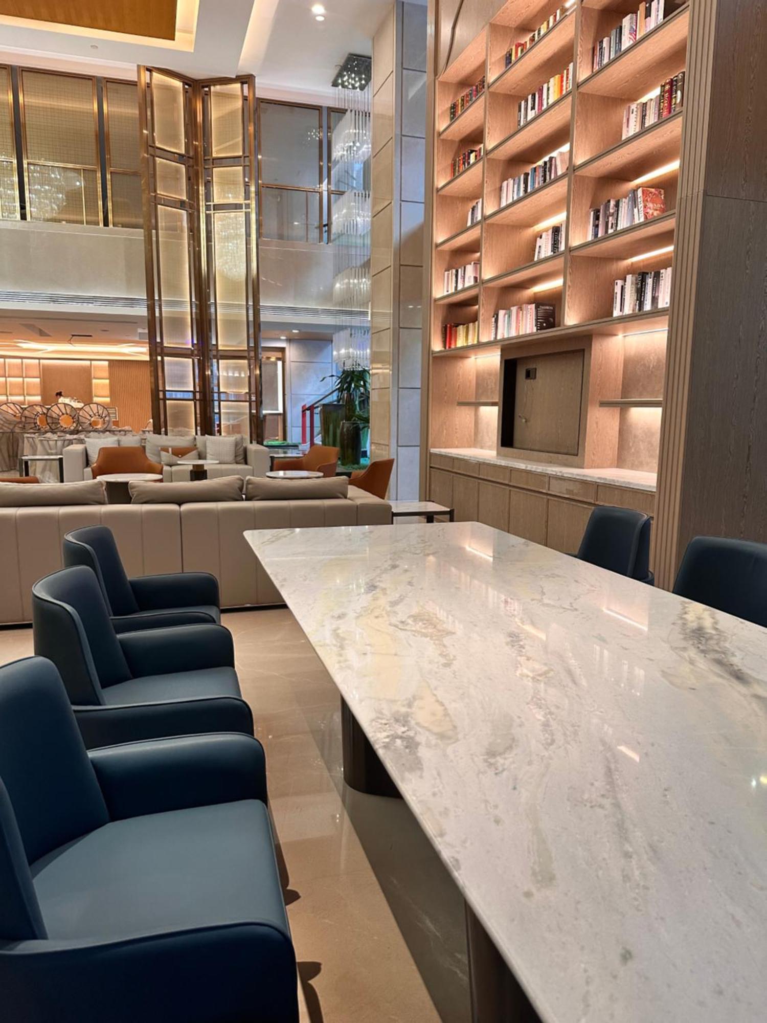 Vienna International Hotel Shenzhen Shuibei 외부 사진